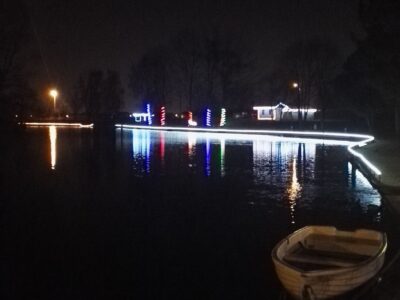 Mass Image Compressor Compressed this image. https://sourceforge.net/projects/icompress/ with Quality:80